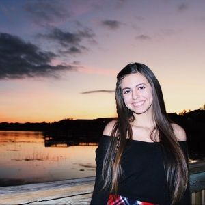 Meet your Posher, Alexandra